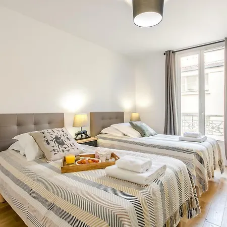 Saint-sabin Apartment